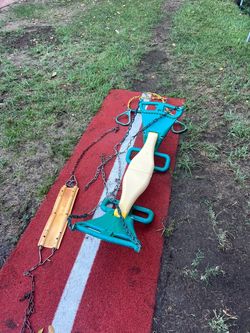Kids Playground Glider Swing with Chains