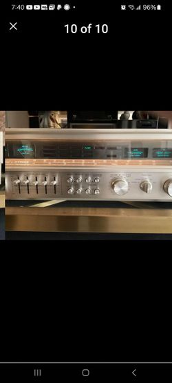 STUDIO- STANDARD FISHER CLASSIC  RS-2010