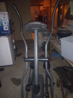 821E Fitness Gear Elliptical for Sale in Mesa AZ OfferUp