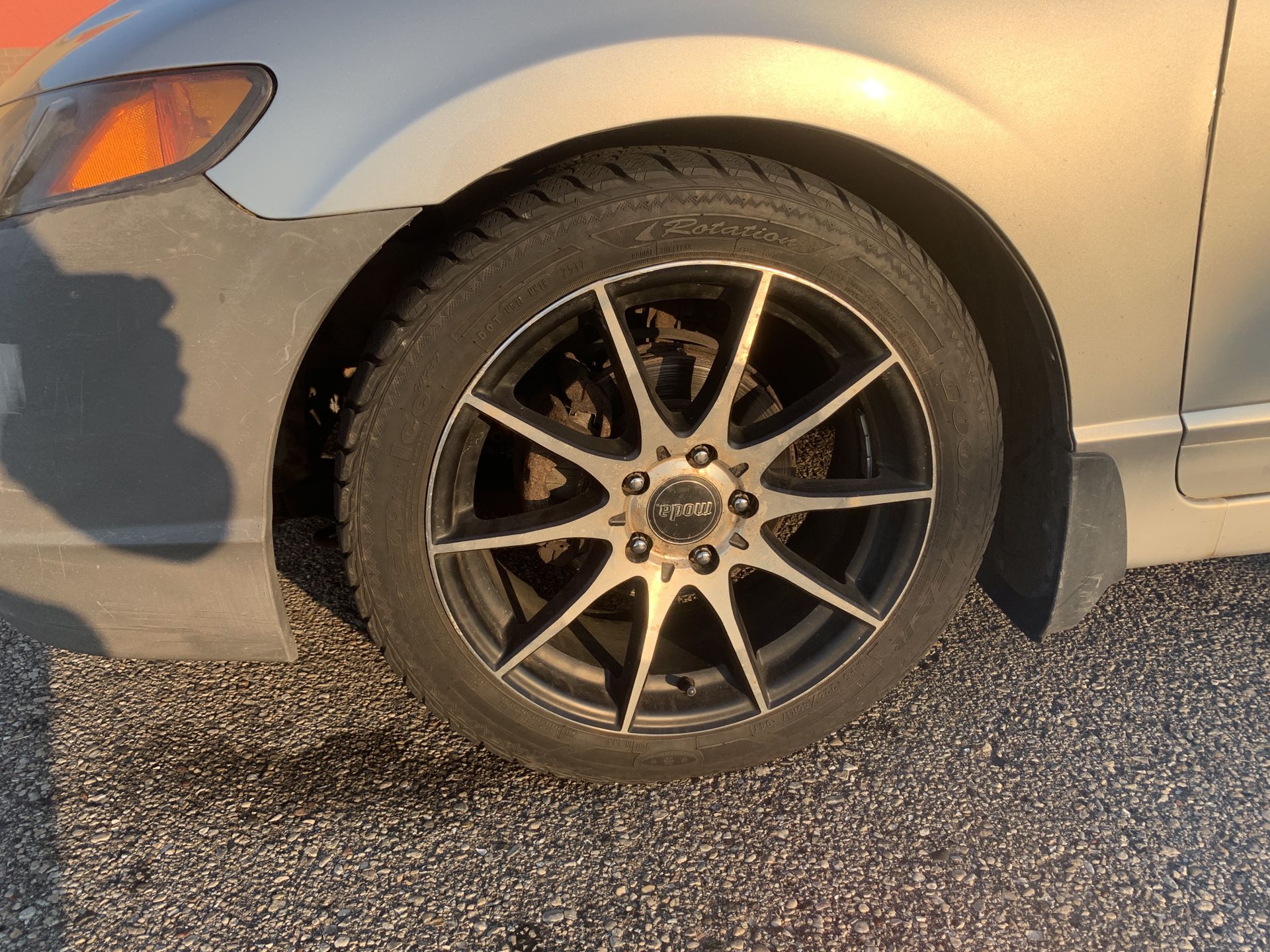Set of rims with tires - theft proof lug nuts(READ)