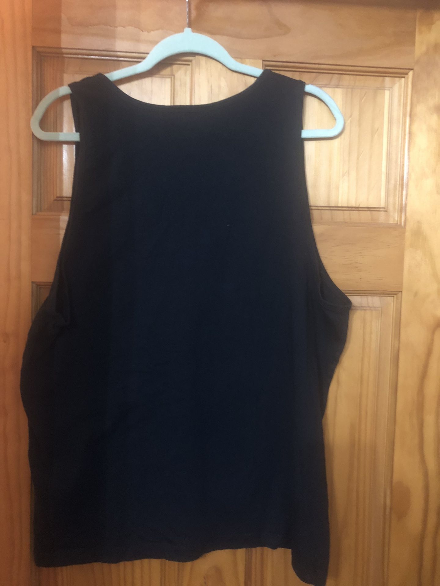 Black Tank Top – Forever 21 (Size L)