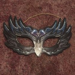 Raven Mask