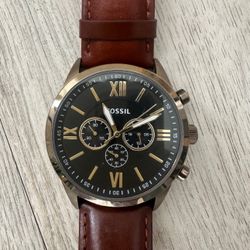 FOSSIL Men’s Chronograph Watch – Classic Design