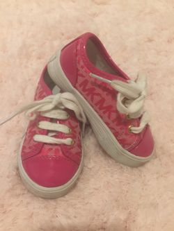 Michael Kors baby toddler shoes hard sneakers pink