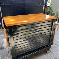 Mobile cart 