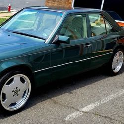 1995 Mercedes-Benz E-Class
