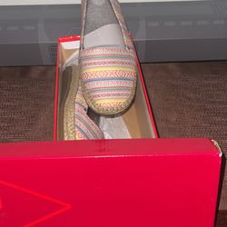 Aerosoles Espradille Flats Size 9 Brand New ! 