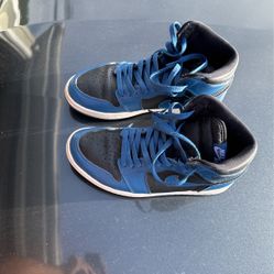 Jordan 1 Dark Marina 