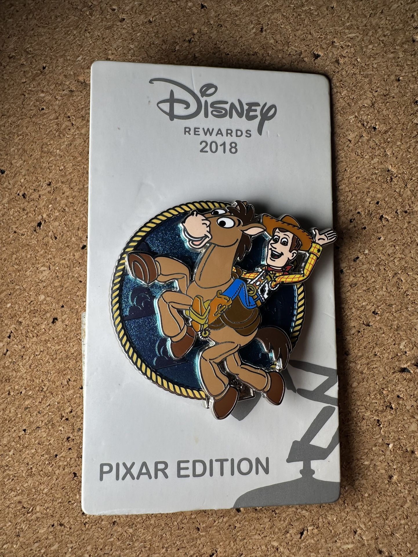 2018 DISNEY REWARDS WOODY BULLS EYE TOY STORY - MOVING PIN #127262 NEW ON CARD
