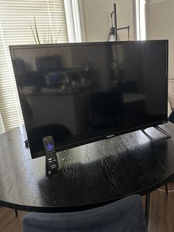 Roku TV - 32"