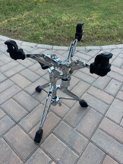 DW Heavy Duty Tom/Snare Stand