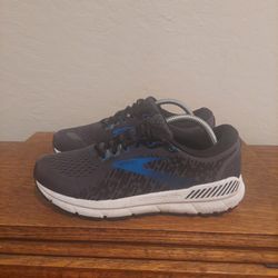 Brooks Addiction GTS 15 Athletic Running Shoes 
Men's Size 9 Narrow B
