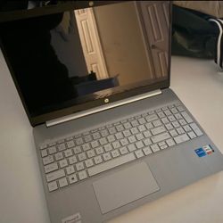HP is Laptop ($784.45 new) 2022