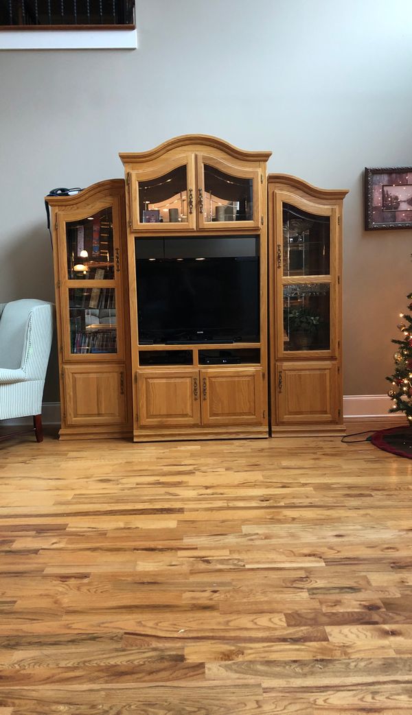 Large oak entertainment center for Sale in Flowery Branch, GA OfferUp