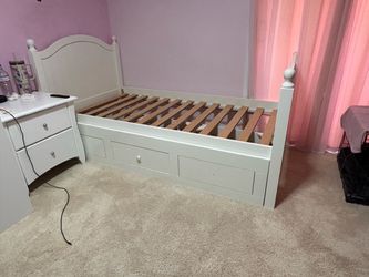 Cama. individual.