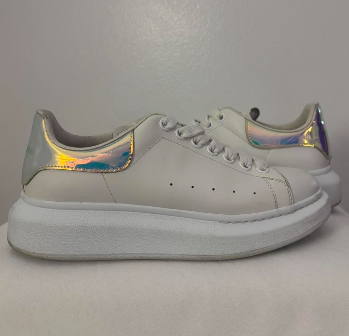 Alexander McQueen Oversized Sneakers – Iridescent Heel Size 8