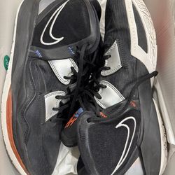 Nike Kyrie’s fire and ice