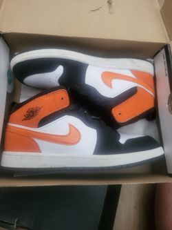 Jordan 1 Retro Size 3y