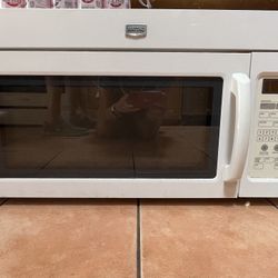 Maytag Microwave