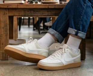 Nike Court Vision Low Light Bone White Phantom Gum Yellow Retro Sneaker Size 7.5
