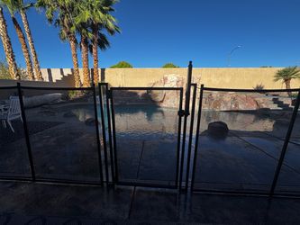 51ft Pool safety fence with gate