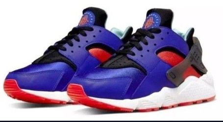Nike air Huarache size 12