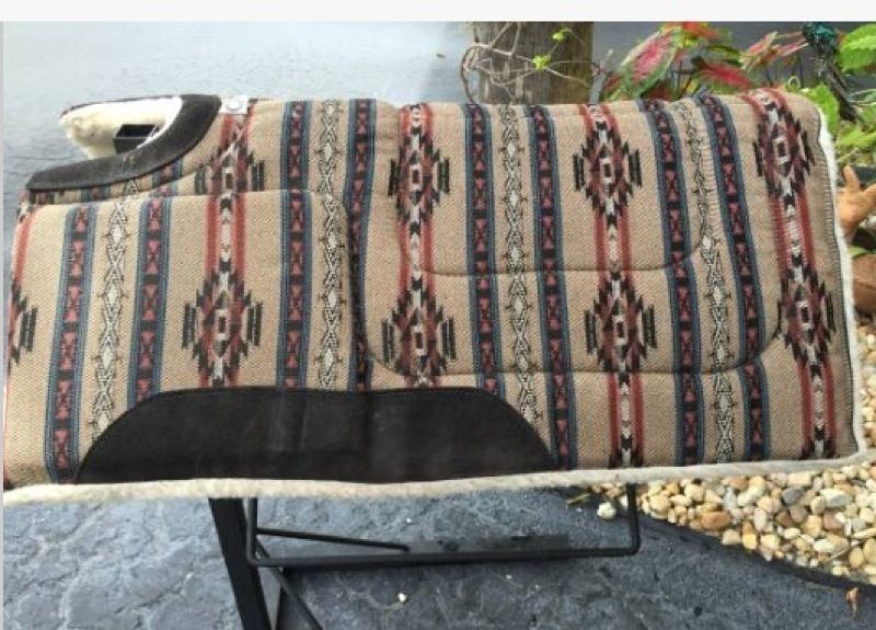 Western saddle pad