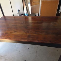 Dining/Kitchen Table