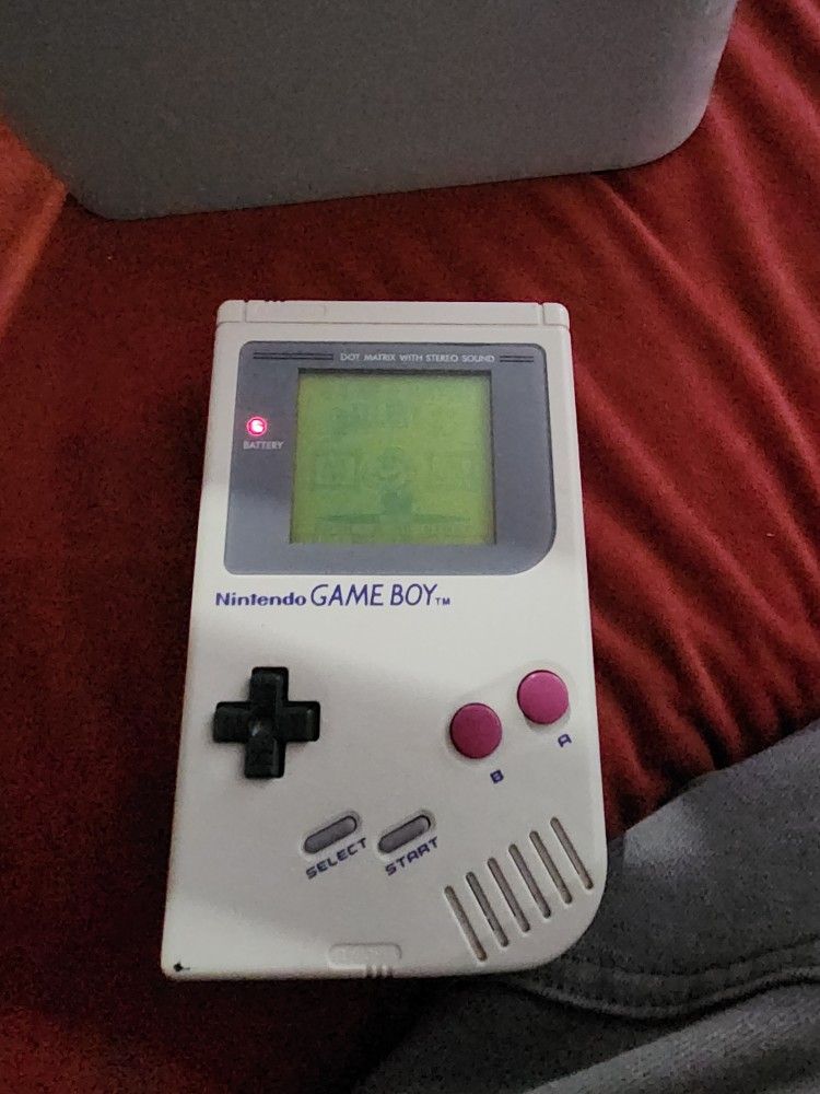 gameboy works good