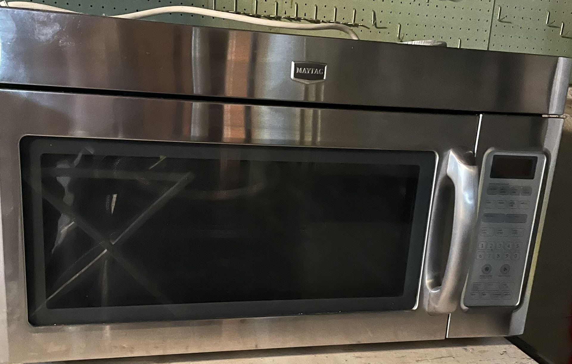 Over The Range Maytag Microwave With Venting