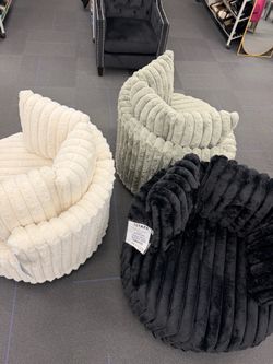 Wrap Swivel Accent Chair with Casters Black
