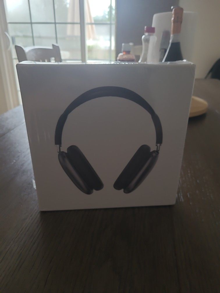Air Pod Pro Max's