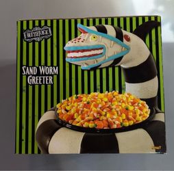 LARGE BEETLEJUICE SANDWORM HALLOWEEN CANDY DISH
