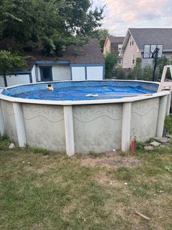 Round 18’ above ground pool
