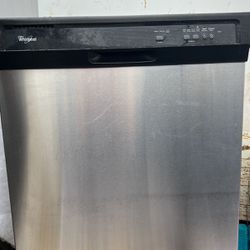 Stailess Steel Dishwasher / Whirlpool 
