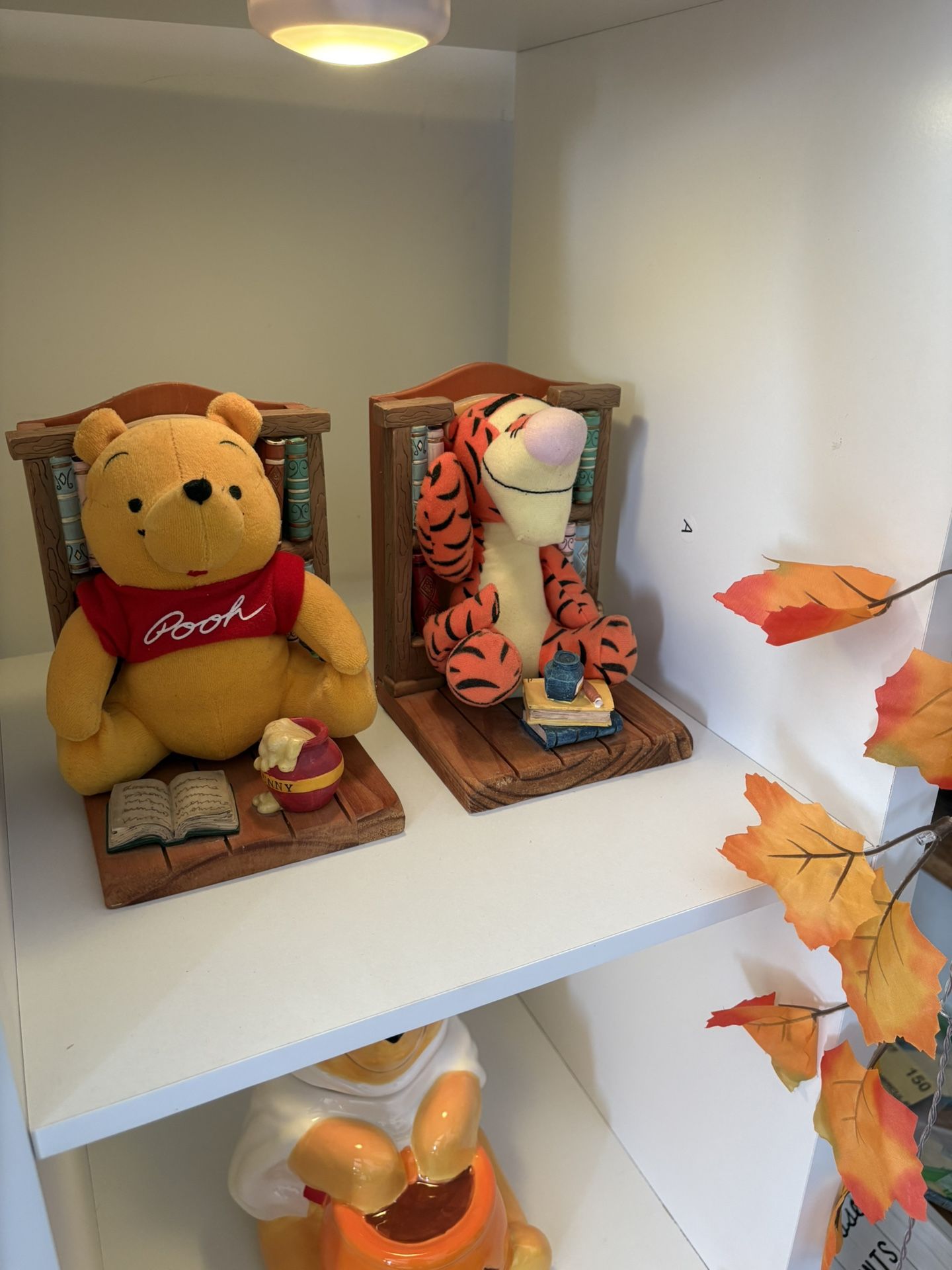 Winnie The Pooh And Tigger Bookends