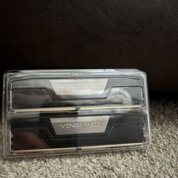 Corsair vengeance DDR5 2x32 5600mhz cl40 RAM