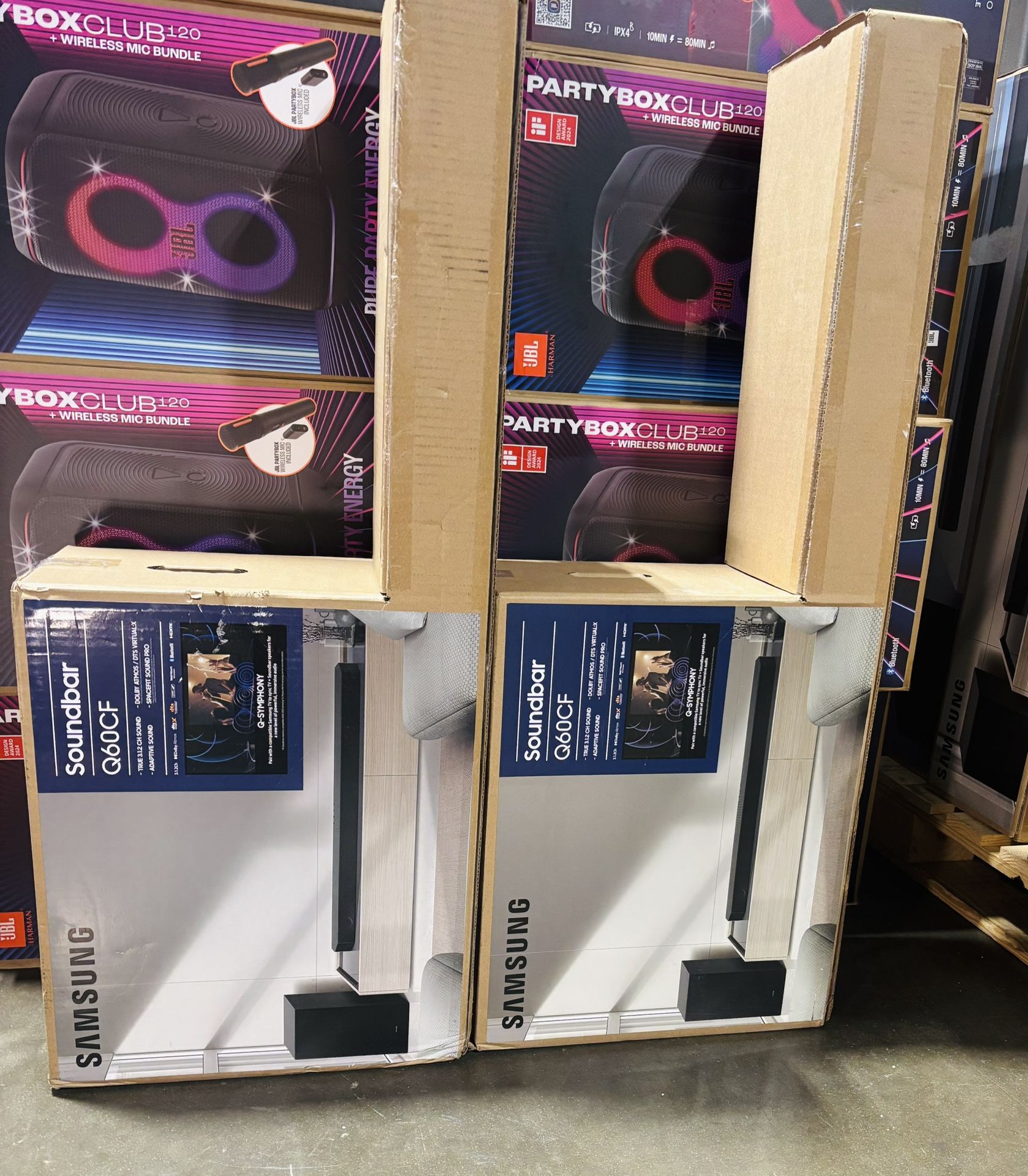 Samsung (HW-Q60CF) Surround Sound Dolby Atmos Home Theater Soundbar | Wireless Sub | Adaptive Audio