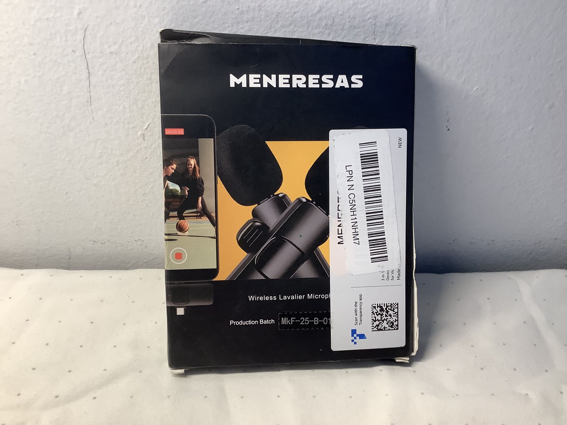 Wireless Lapel Microphone for iPhone, Dual Noise Reduction Lavalier Mics, Lig... Untested
