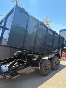 Smooth dump trailer