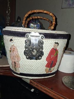 Antique  Chinese Wedding  Basket