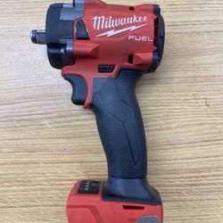 Milwaukee 2855-20 M18 FUEL 1/2" Compact Impact Wrench w/ Friction Ring – EXC