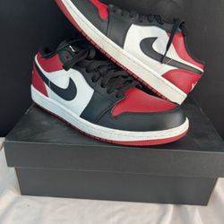 Air Jordan 1 Low Bred Toe 2.0