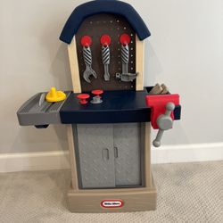 Toddler Work Bench