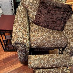 Accent Chair $40 Recliner With Pillow