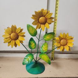 Mexican Metal Flower Garden Art