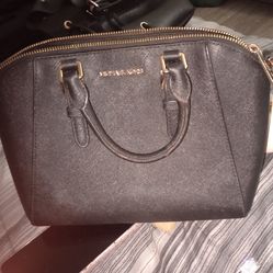 Micheal kors handbag