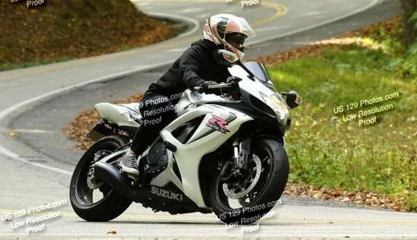 2006 suzuki gsxr 600 will trade for 4wd atv