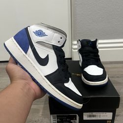 Jordan 1 Mid White Black Royal