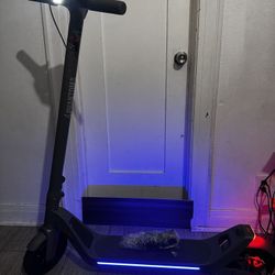 PHANTOM GOGO SCOOTER A9 Mint Condition 
